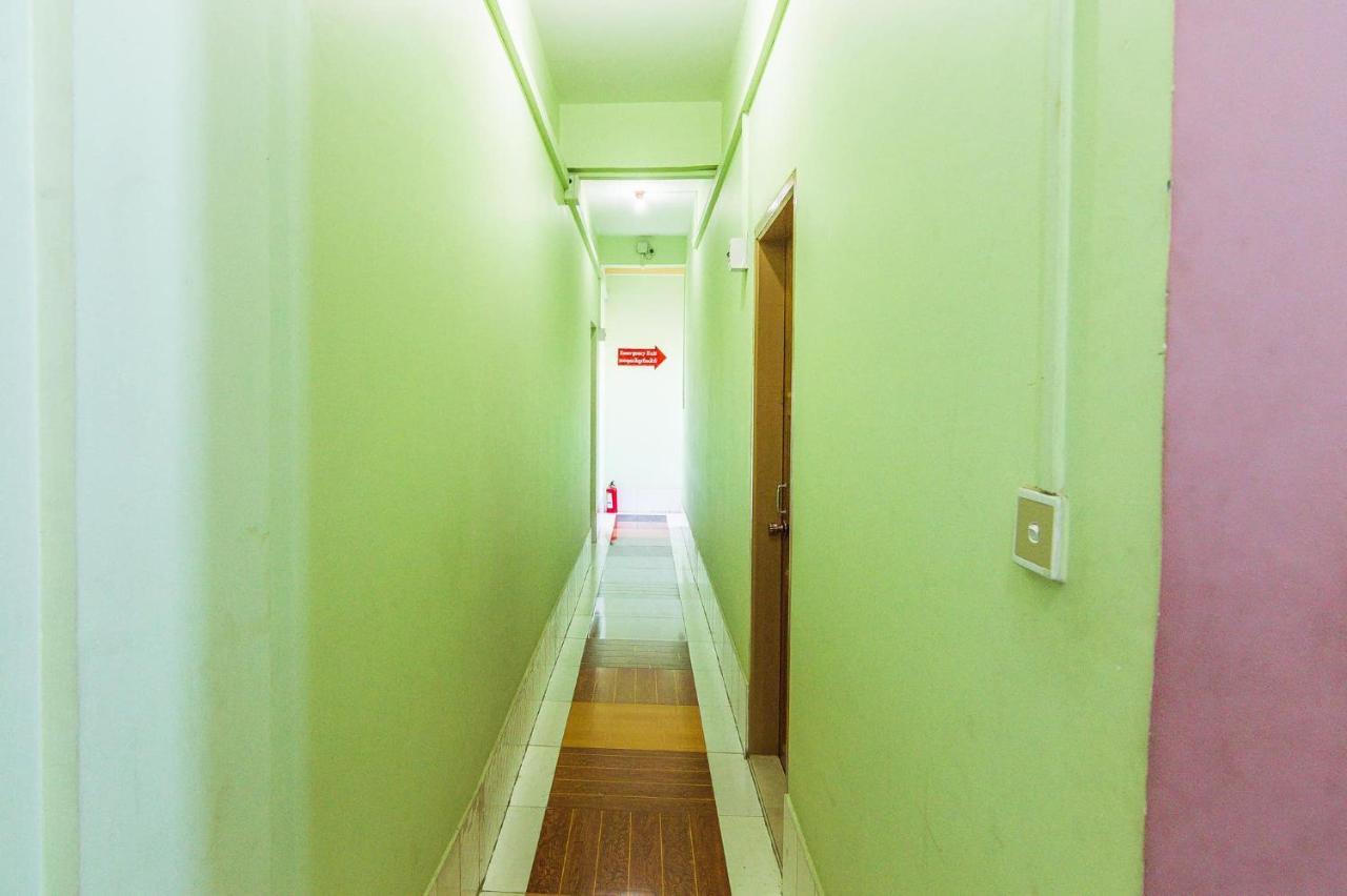 Maykha Hotel มัณฑะเลย์ ภายนอก รูปภาพ
