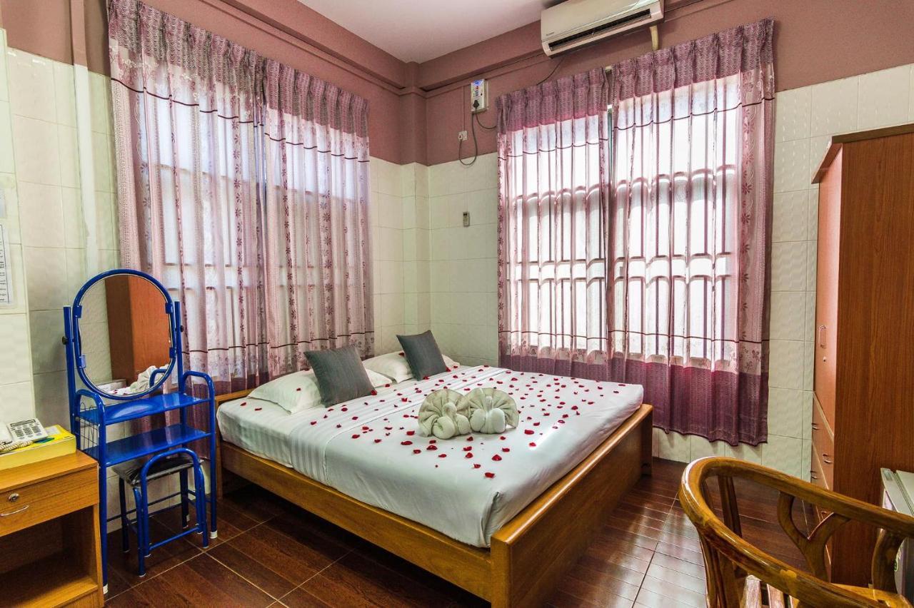 Maykha Hotel มัณฑะเลย์ ภายนอก รูปภาพ